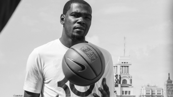 Kevin Durant terá programa de negócios na ESPN